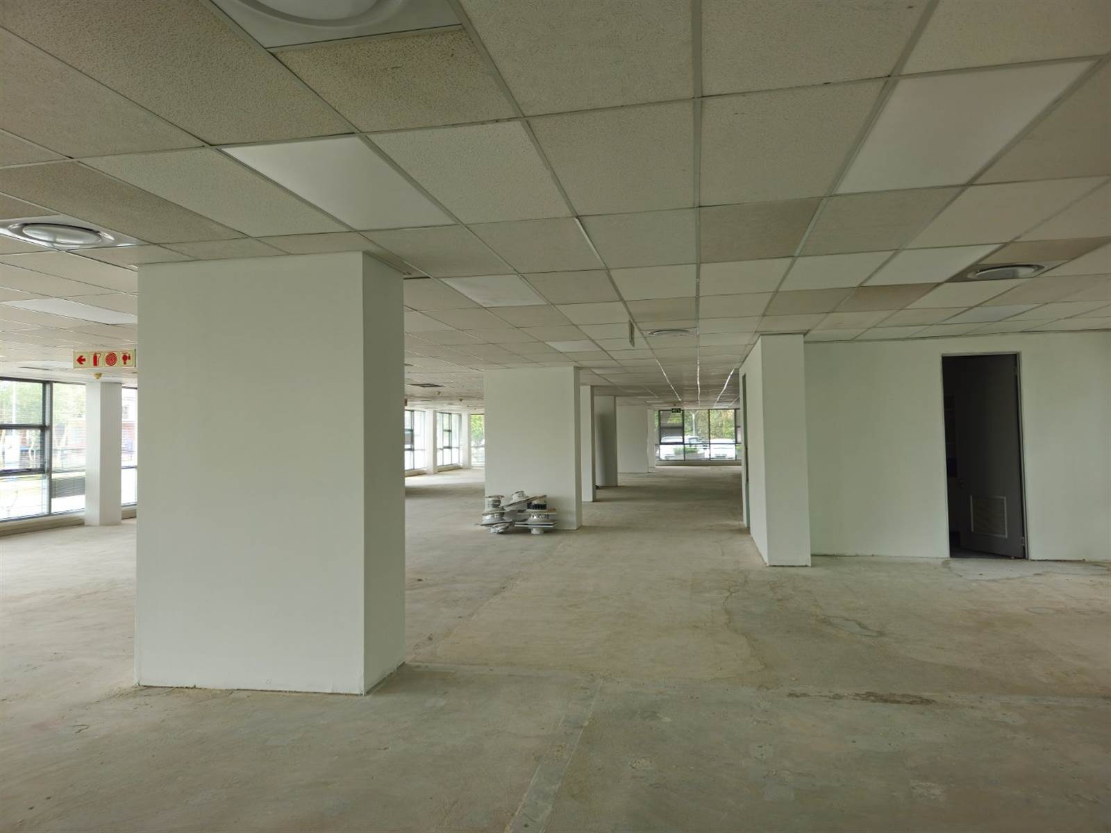 645  m² Commercial space in Fourways photo number 8