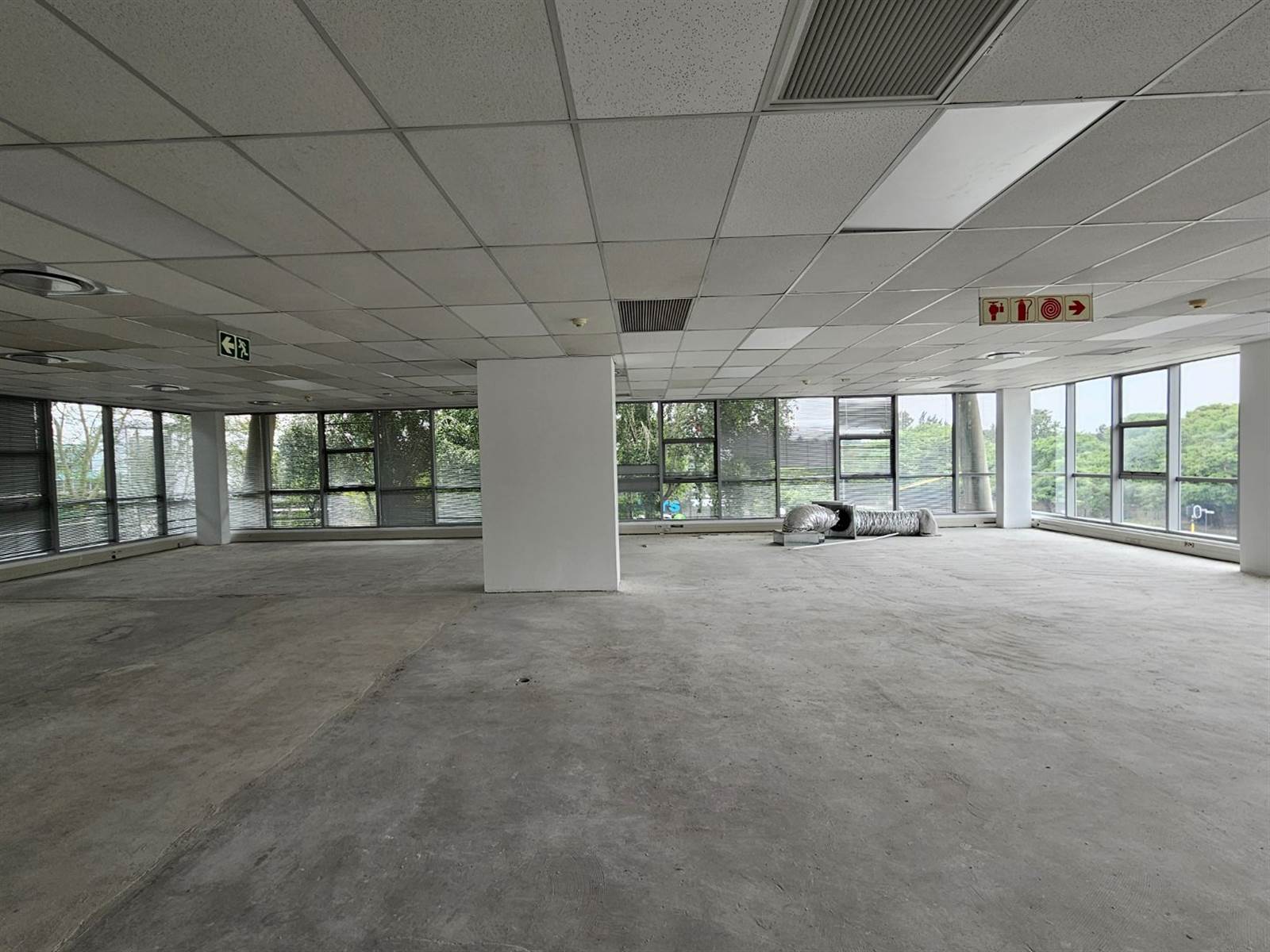 645  m² Commercial space in Fourways photo number 12