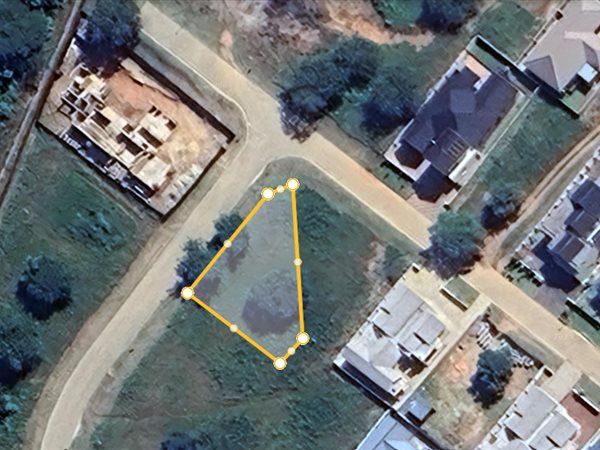 672 m² Land 672 m² Land