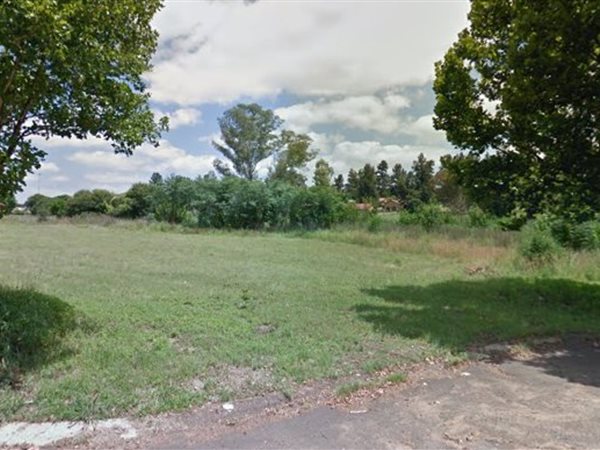 1062 m² Land available in Ncandu Park
