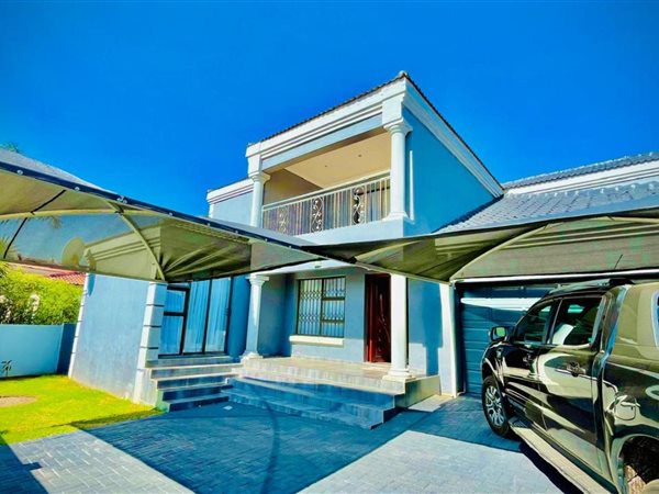 5 Bed House in Reyno Ridge