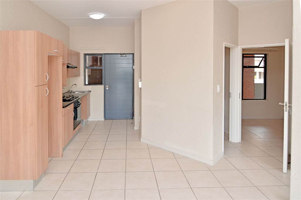 2 Bed Apartment to rent in Randburg Central RR4133544 Private Property