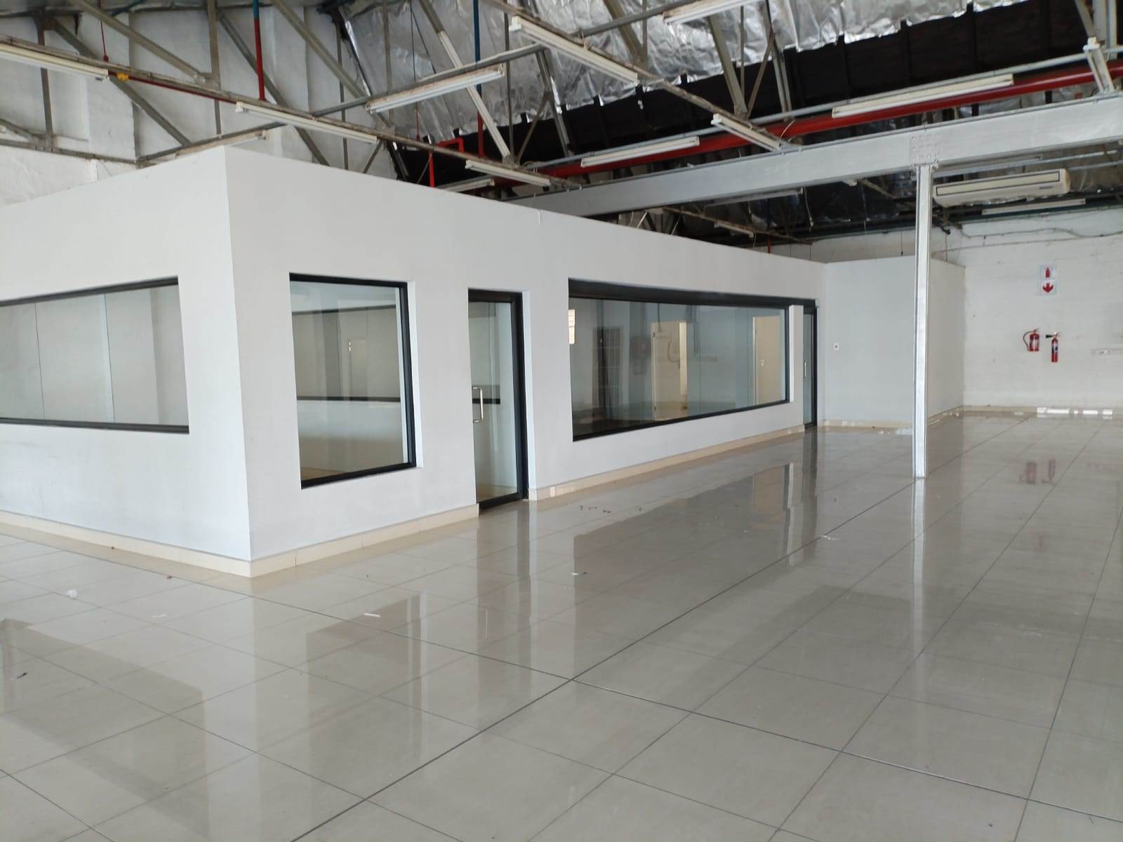 1100  m² Commercial space in Morningside photo number 2