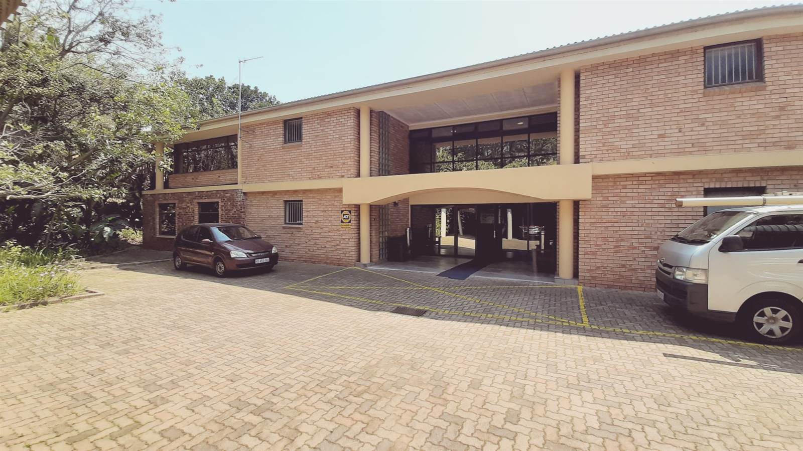 310  m² Commercial space in Westville photo number 1