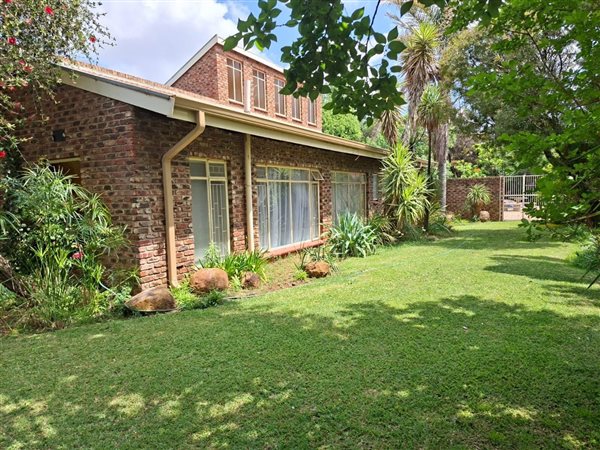 3 Bedroom House 3 Bedroom House