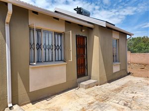 2 Bed House in Rosslyn