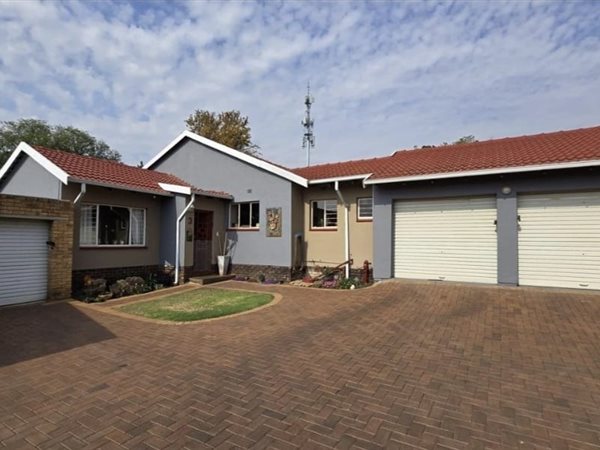 4 Bedroom House