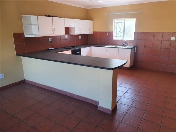 3 Bedroom Apartment 3 Bedroom Apartment