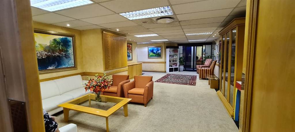 3000  m² Commercial space in Pinetown Central photo number 3