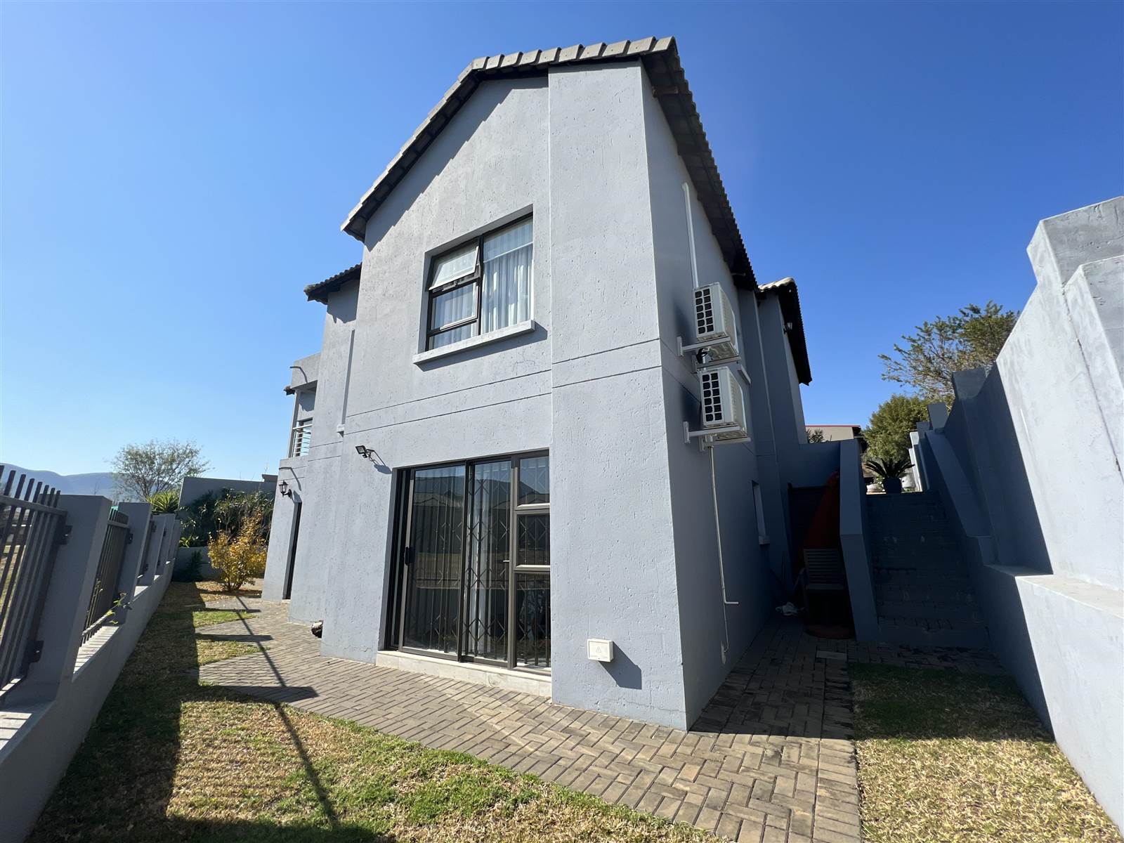 3 Bed House in Hartbeespoort Dam photo number 22