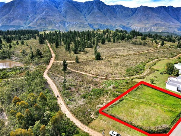 1000 m² Land available in Swellendam