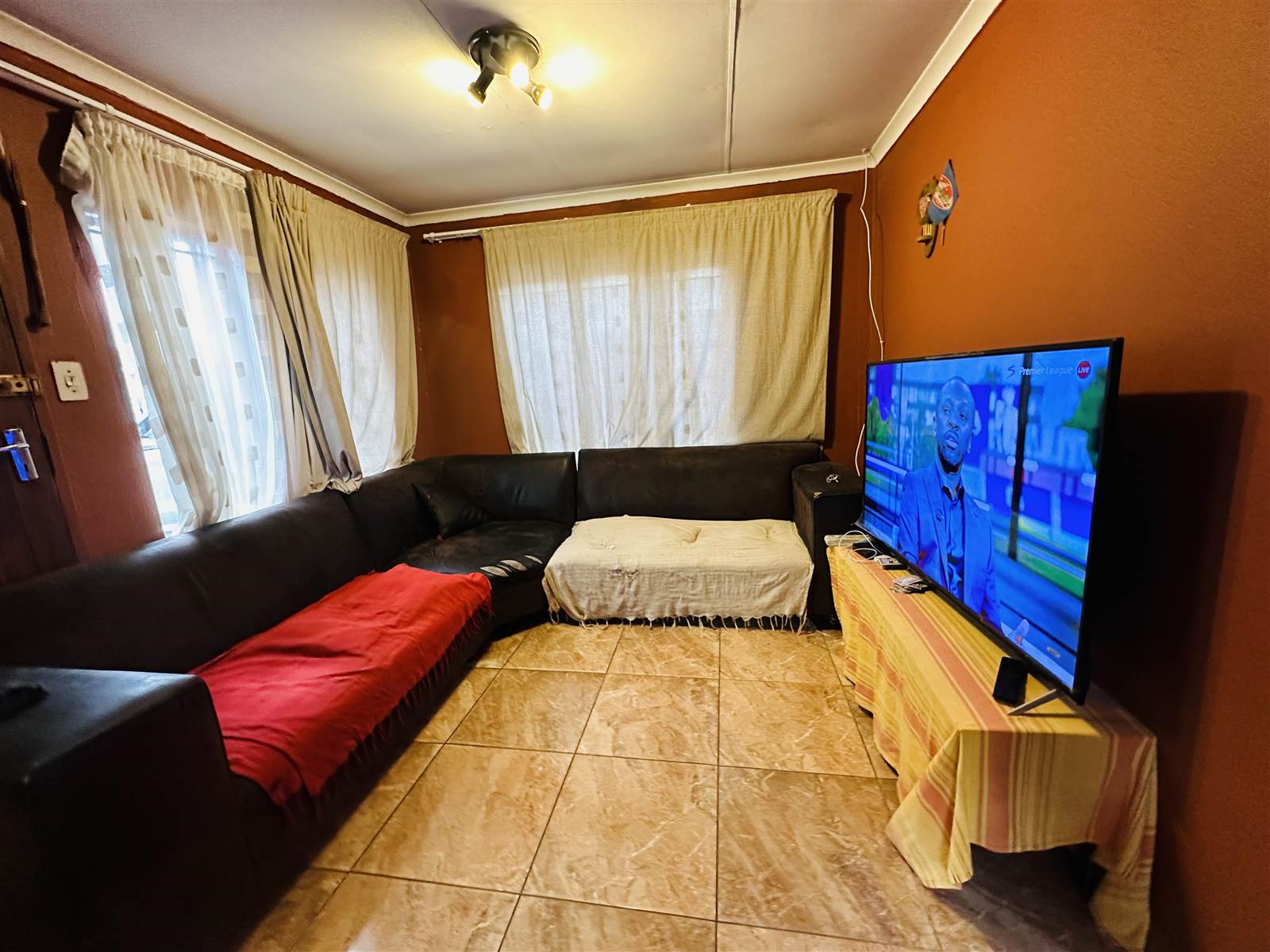 2 Bed House in Diepkloof photo number 15
