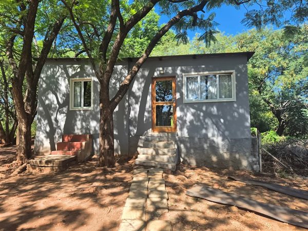 1 Bedroom Flat 1 Bedroom Flat