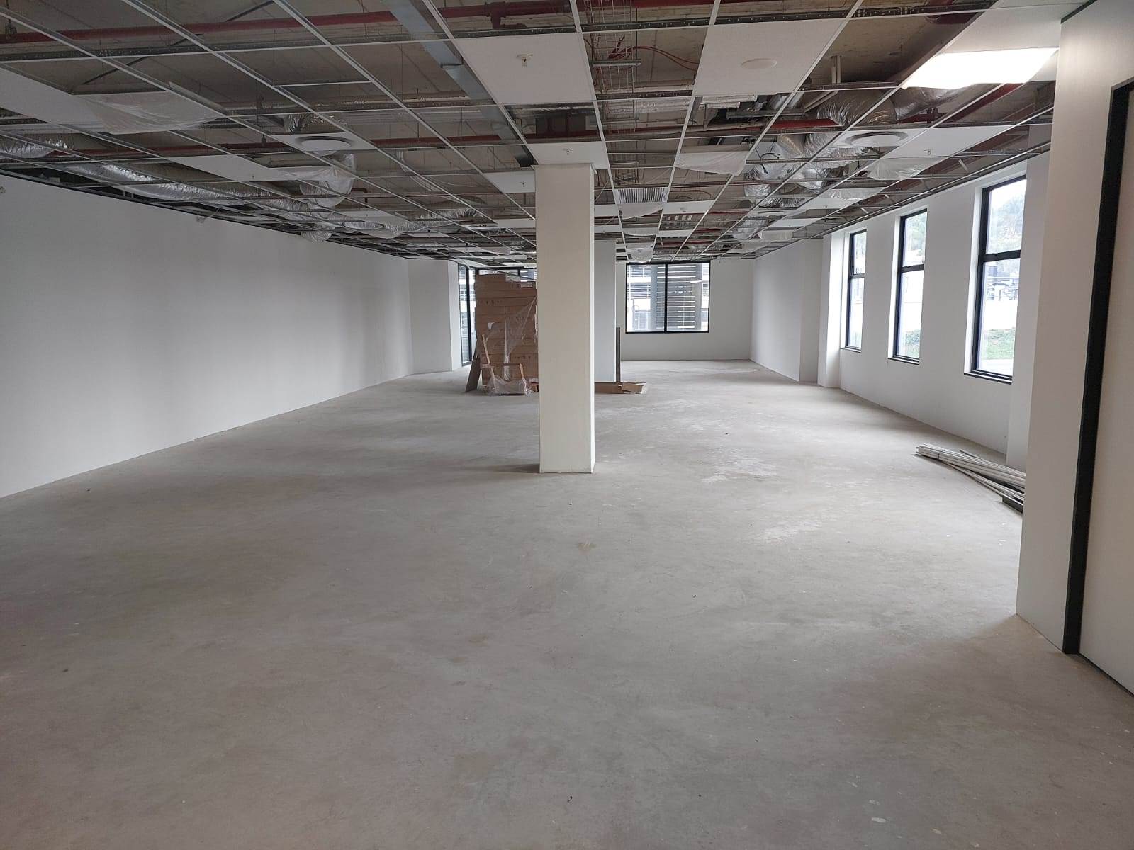 251  m² Commercial space in Glenadrienne photo number 4