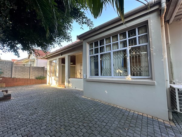 3 Bedroom House 3 Bedroom House
