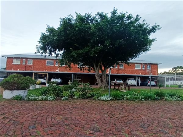 3 Bedroom Duplex 3 Bedroom Duplex