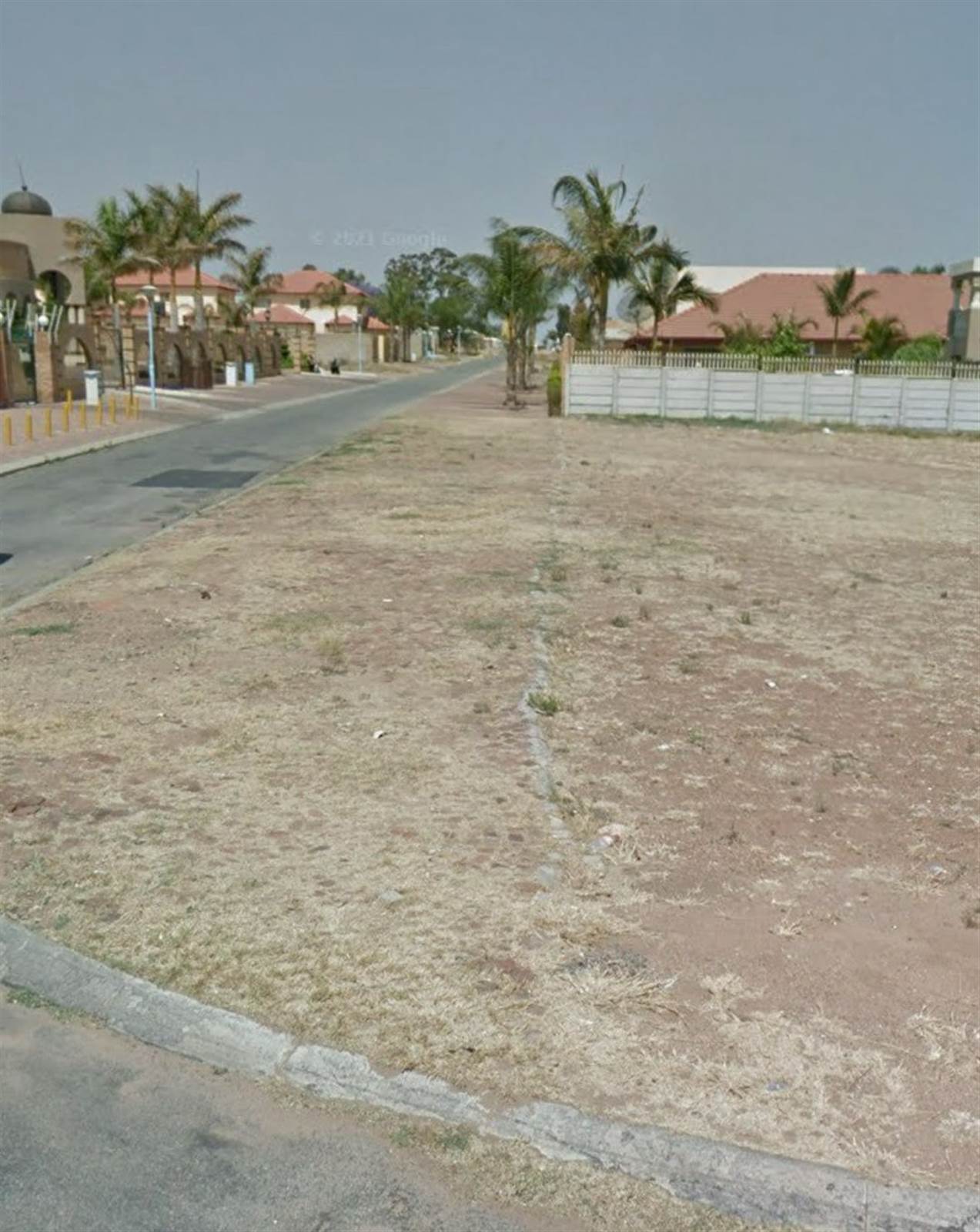 1158 m² Land available in Nirvana photo number 4
