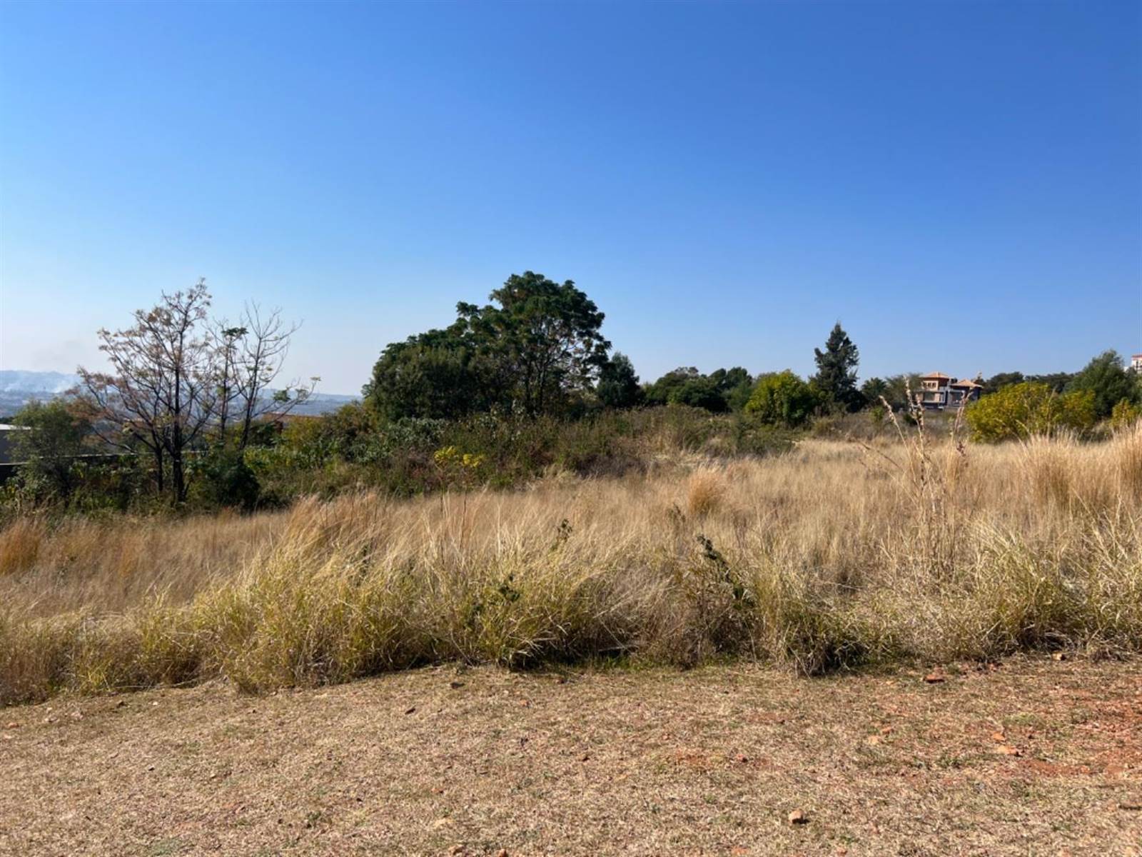 1600 m² Land available in Northcliff photo number 2