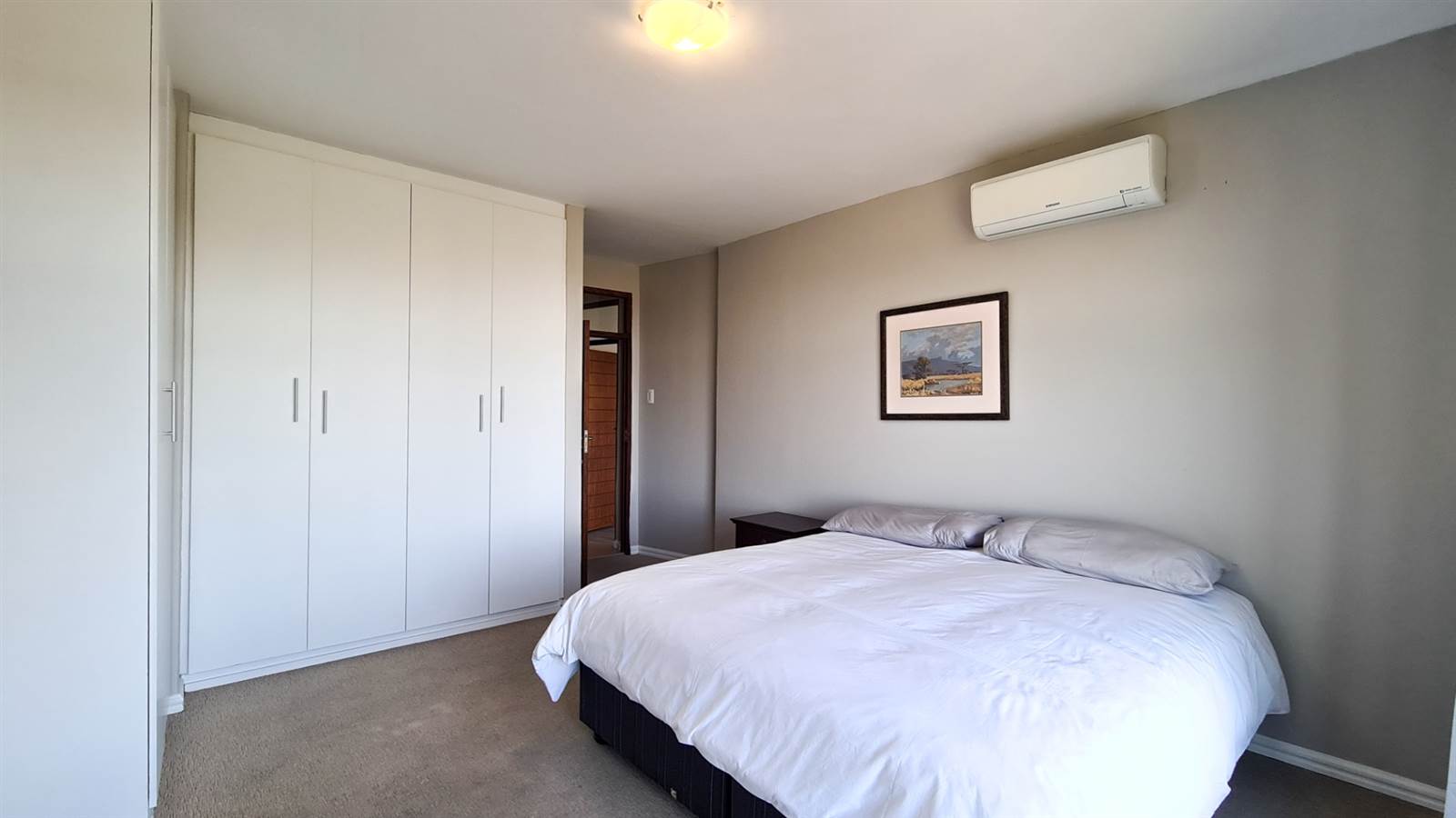 3 Bed Apartment in Nahoon Beach photo number 18