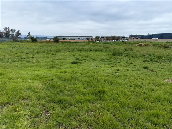6335 m² Land available in Willow Park