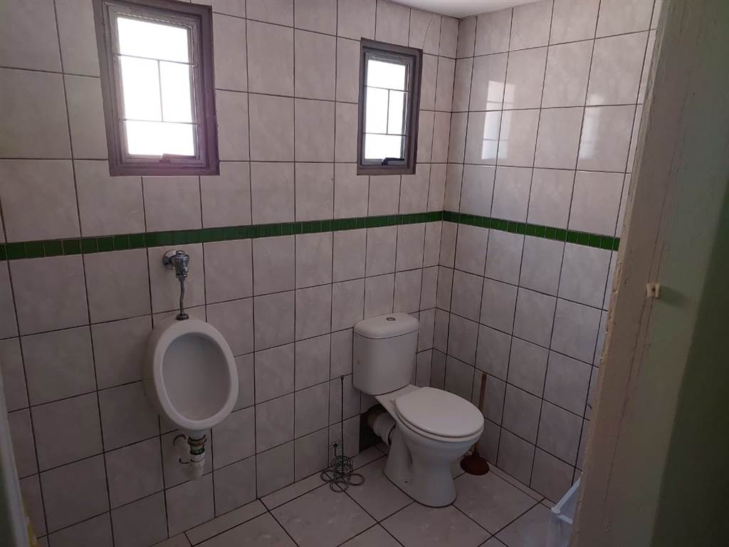 3 Bed House in Pacaltsdorp photo number 23