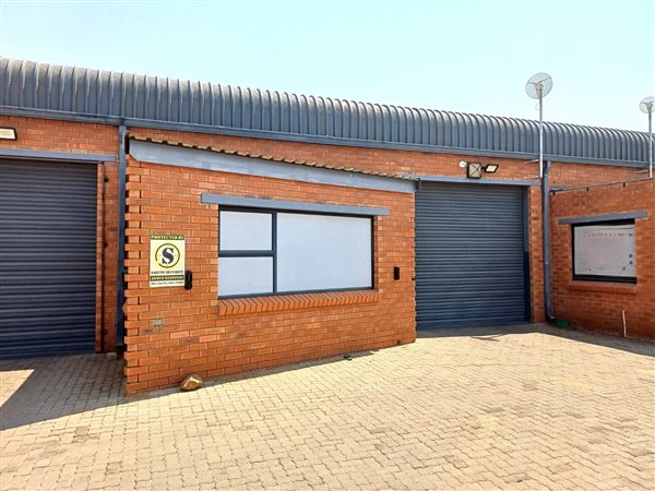 280  m² Industrial space