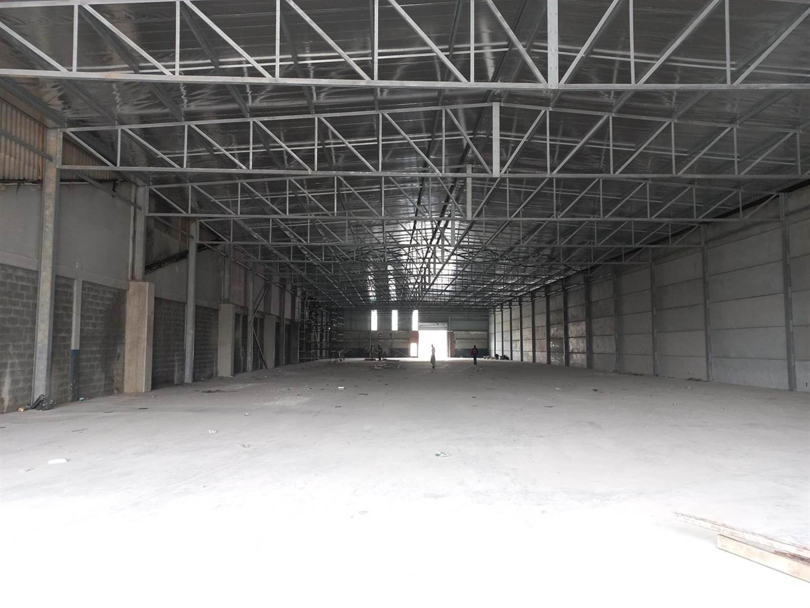 1911  m² Industrial space in Sidwell photo number 1
