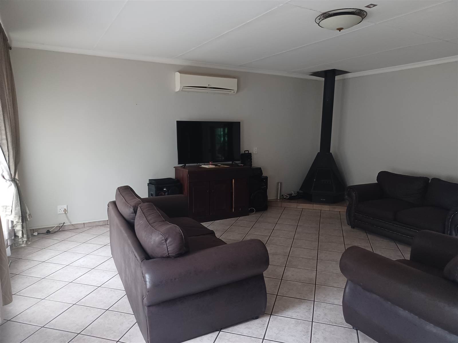 3 Bed House in Delmas photo number 16