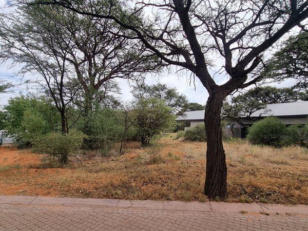 1049 m² Land available in Kathu