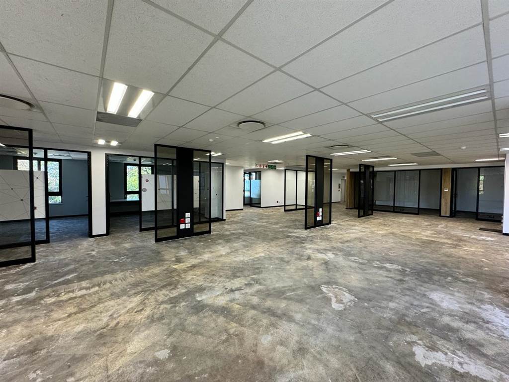 781  m² Commercial space in Fourways photo number 12