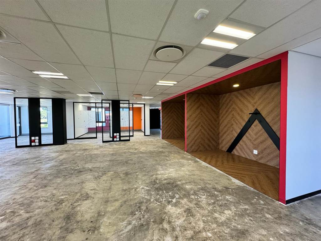 781  m² Commercial space in Fourways photo number 5