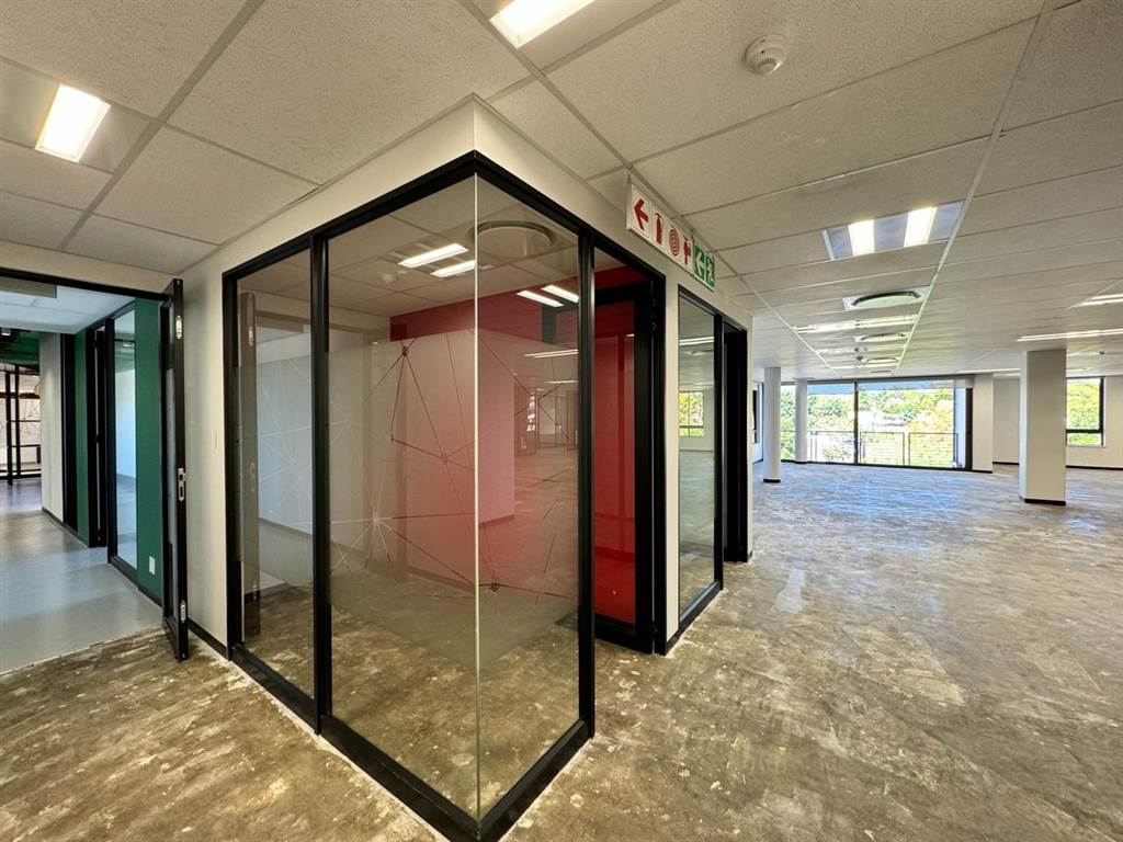 781  m² Commercial space in Fourways photo number 13