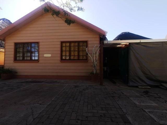 2 Bed Apartment in Mookgophong (Naboomspruit) photo number 19