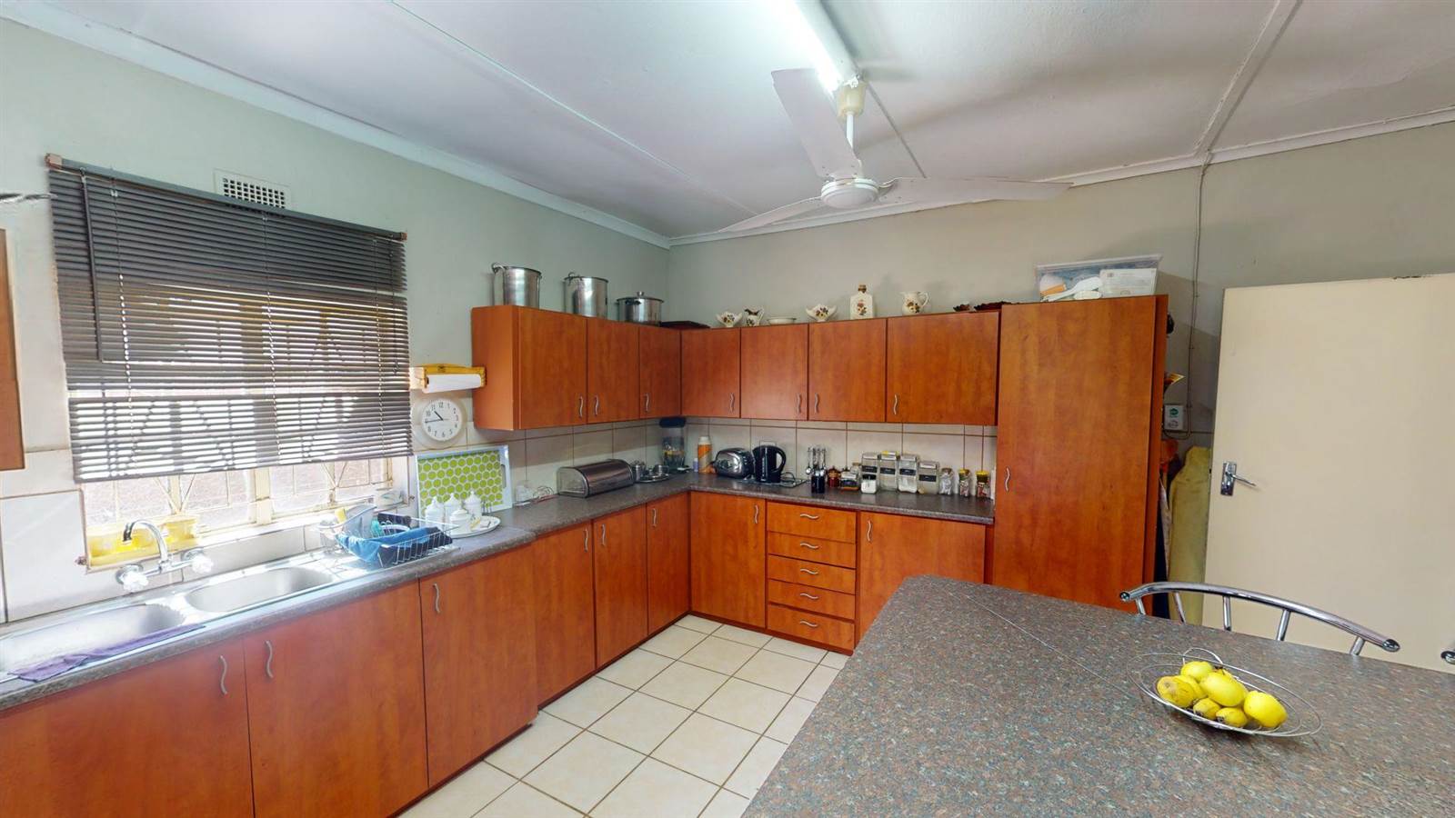 3 Bed House in Upington photo number 20