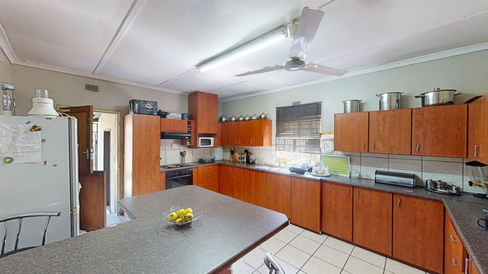 3 Bed House in Upington photo number 22