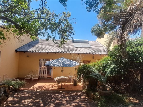 3 Bedroom House 3 Bedroom House