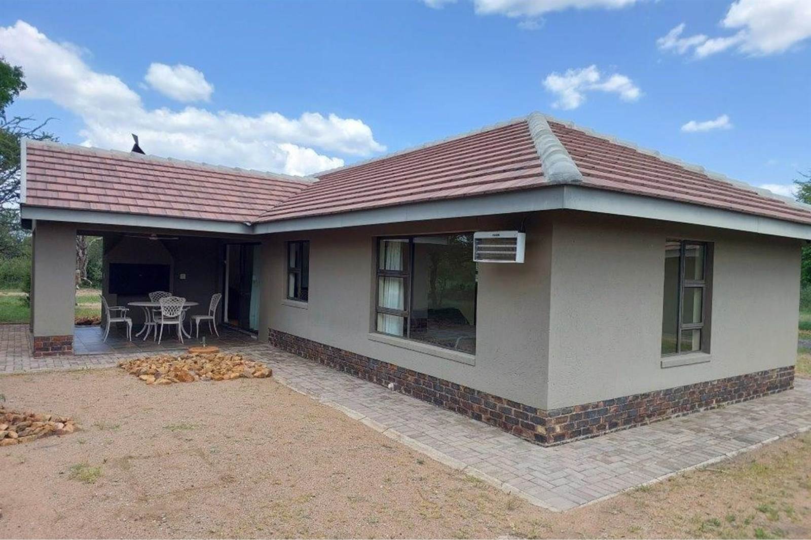 2 Bed House in Thabazimbi photo number 13