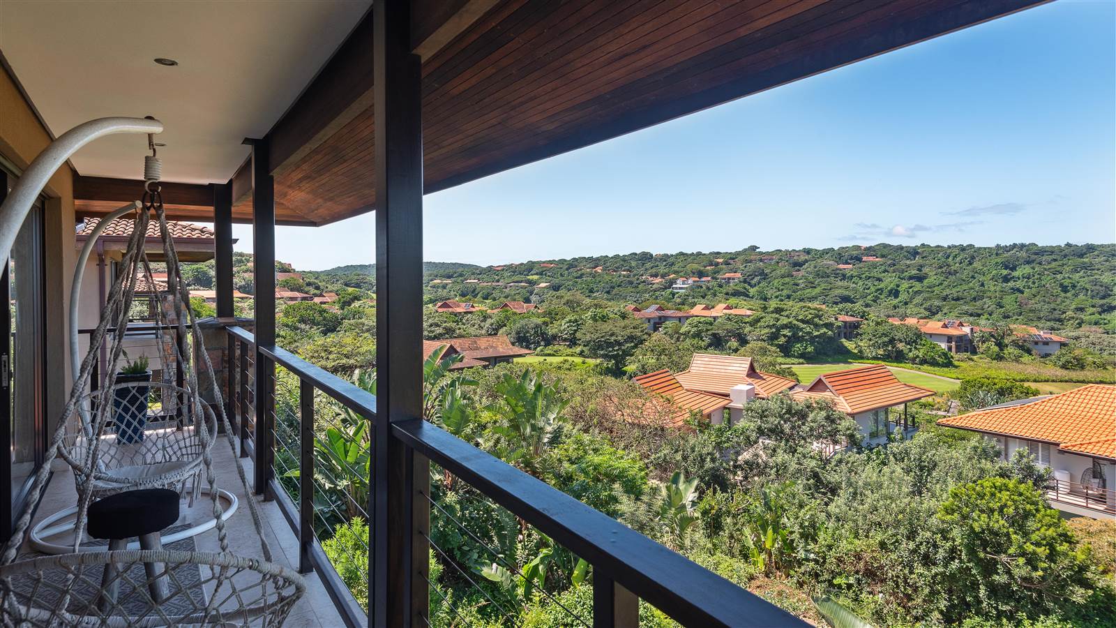4 Bed House in Zimbali Estate photo number 25