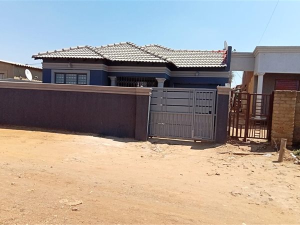 2 Bed House in Thulani