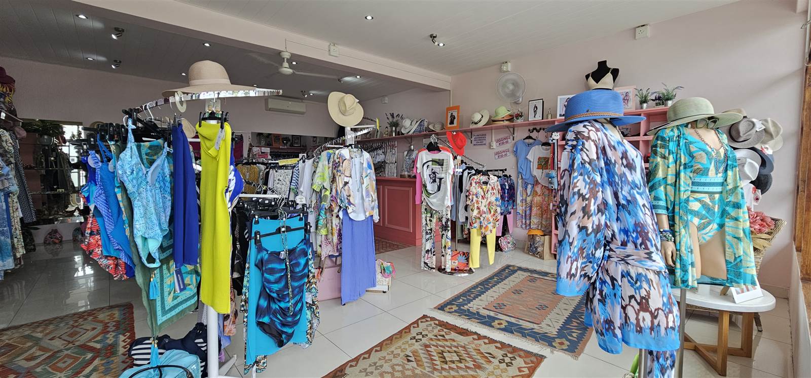 Retail space in Plettenberg Bay photo number 4