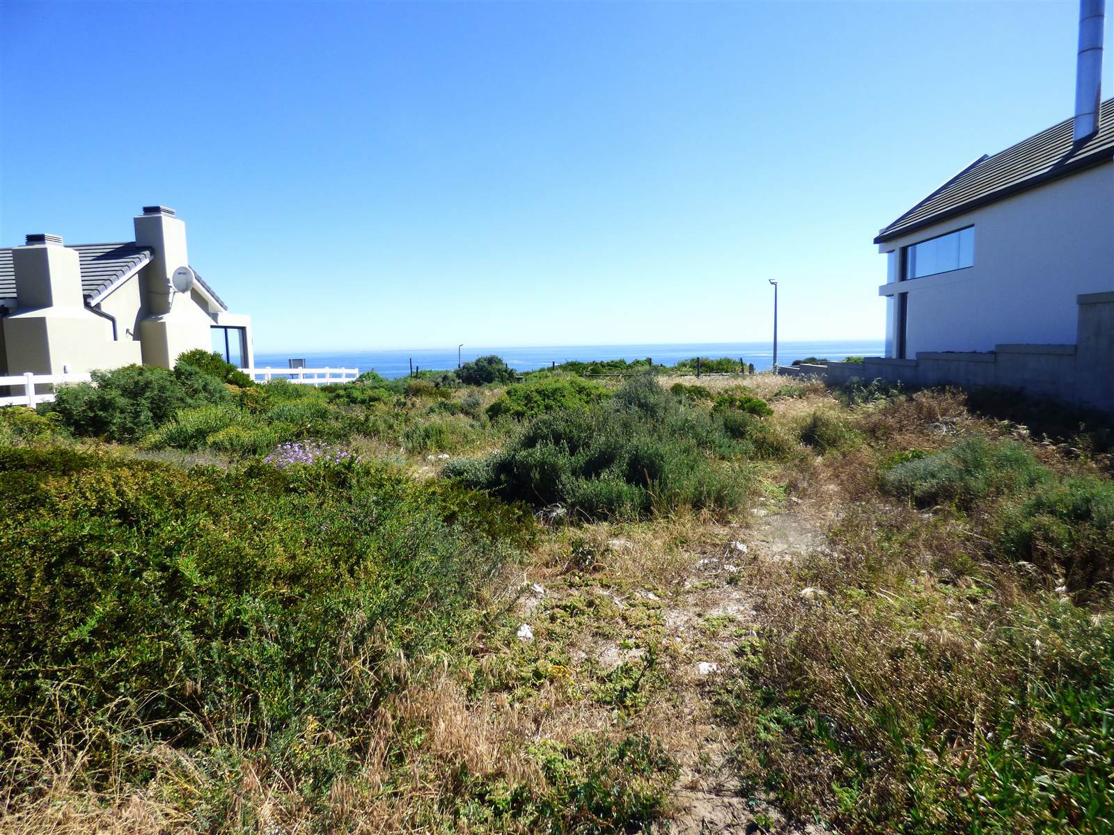 770 m² Land available in Yzerfontein photo number 3