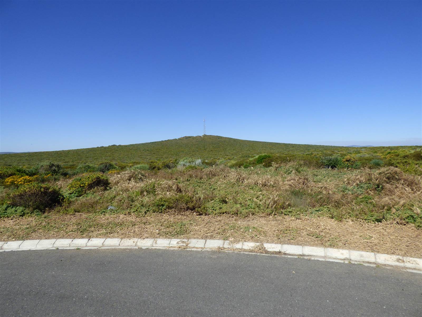 770 m² Land available in Yzerfontein photo number 13