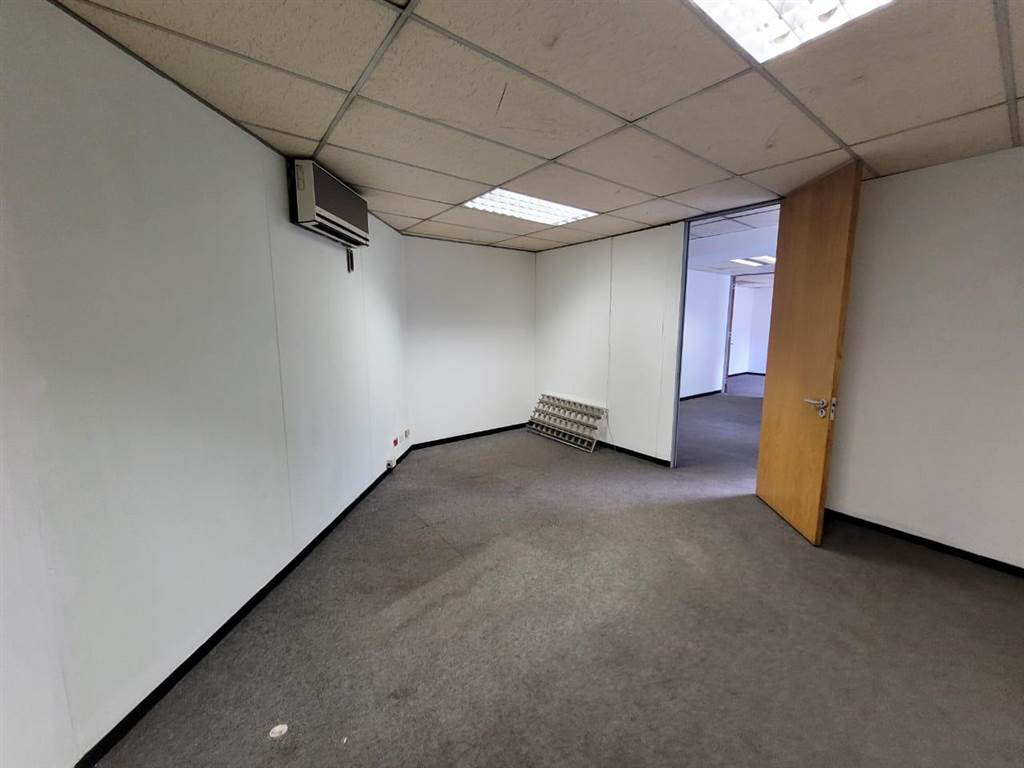 66  m² Commercial space in Kempton Park Central photo number 9