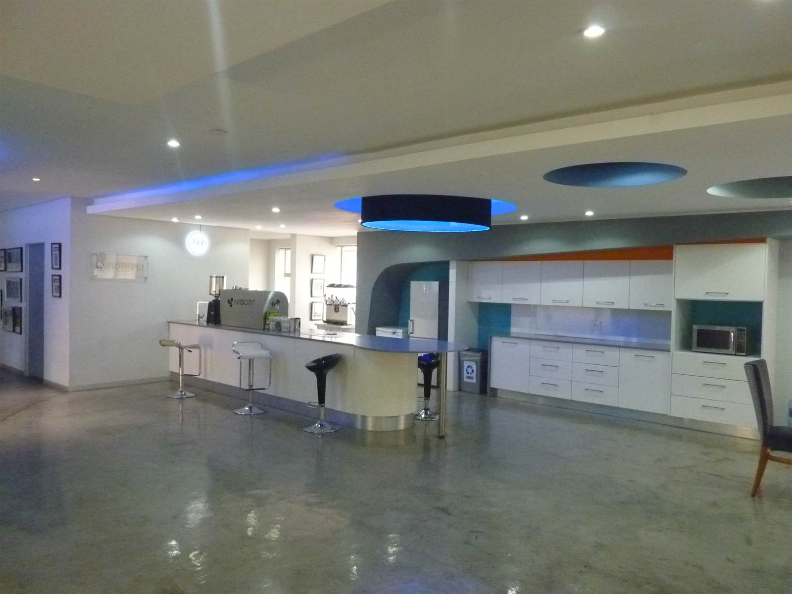 454  m² Commercial space in Woodmead photo number 4