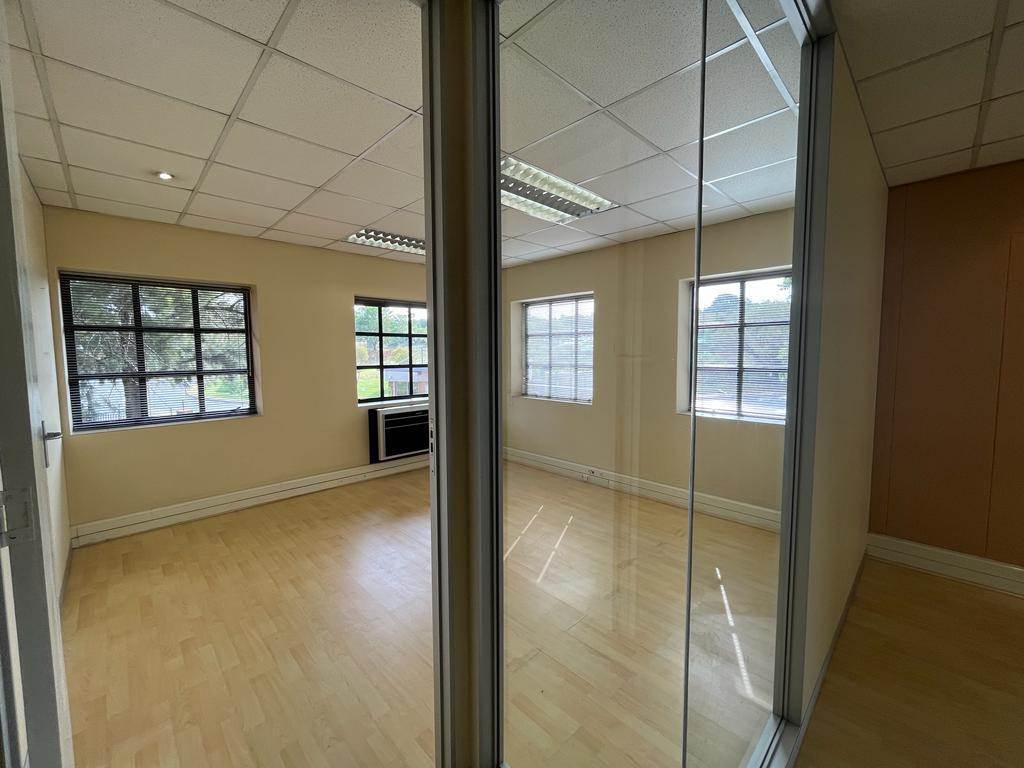 338  m² Commercial space in Bryanston photo number 21