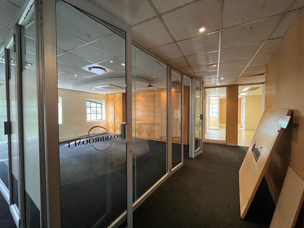338  m² Commercial space in Bryanston photo number 13