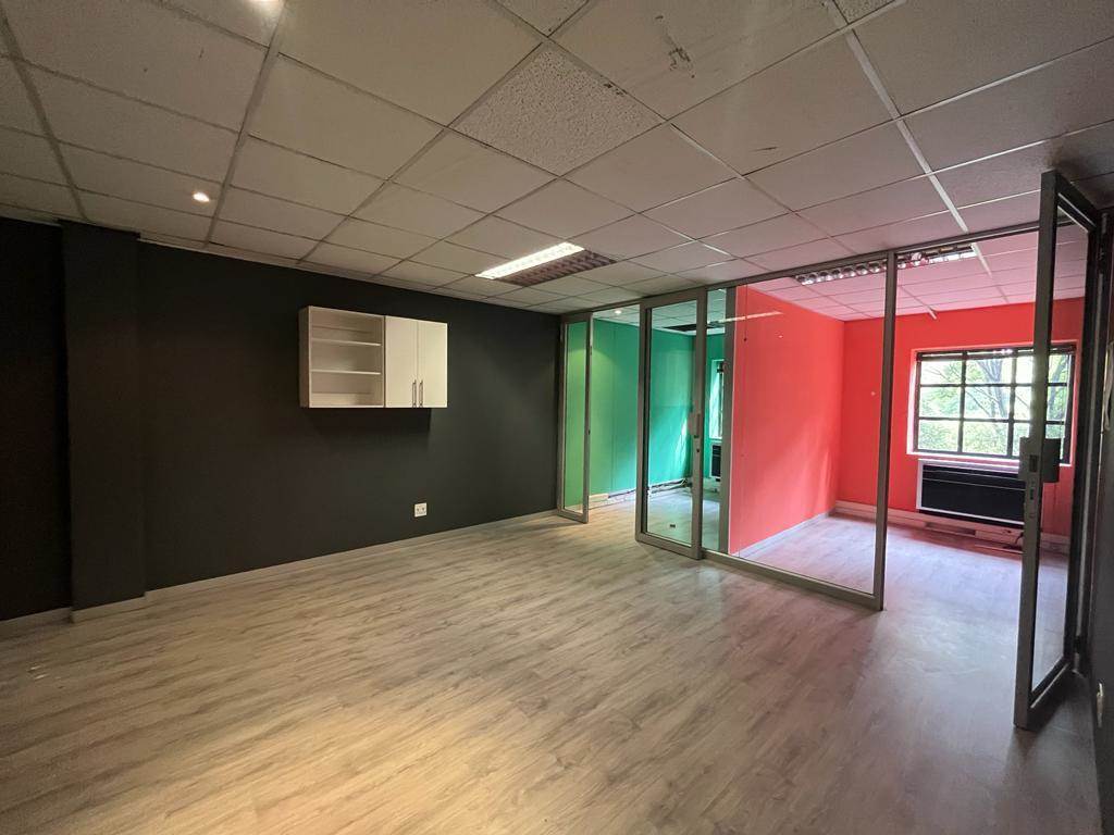 338  m² Commercial space in Bryanston photo number 14