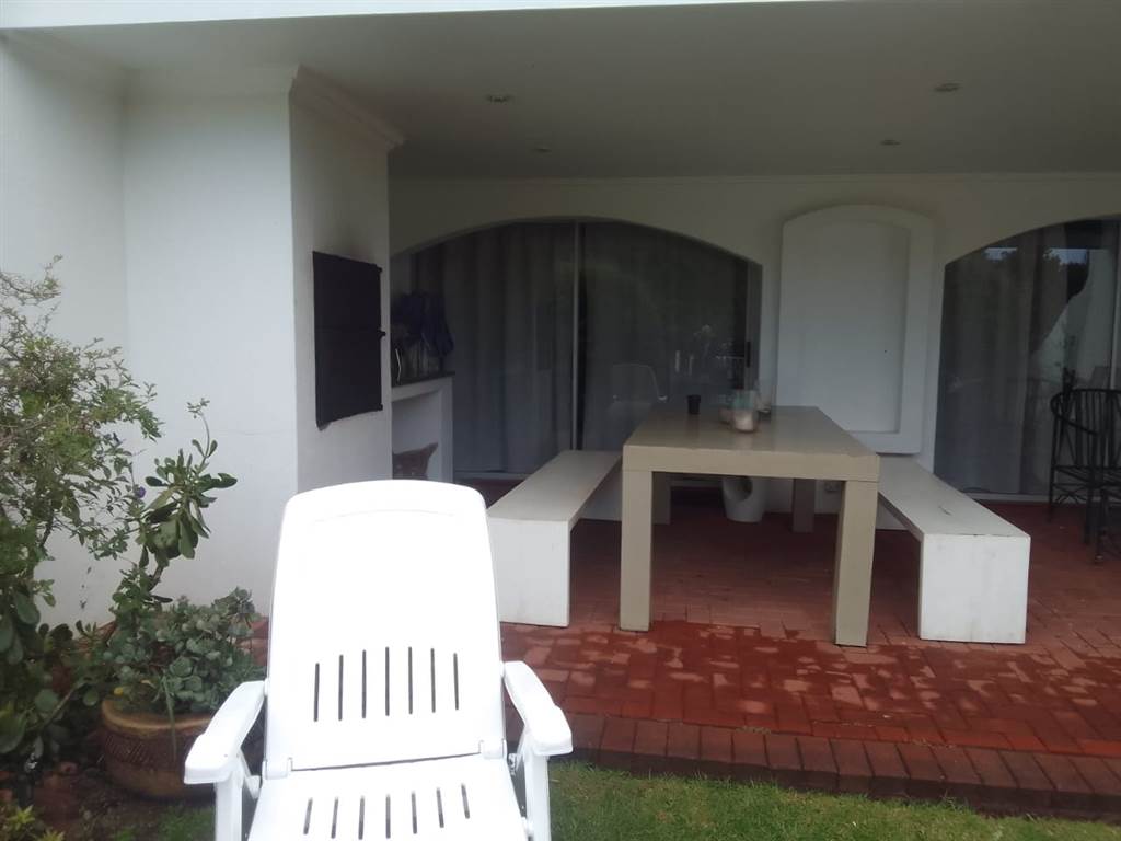 3 Bed Townhouse in Vaal Marina photo number 10