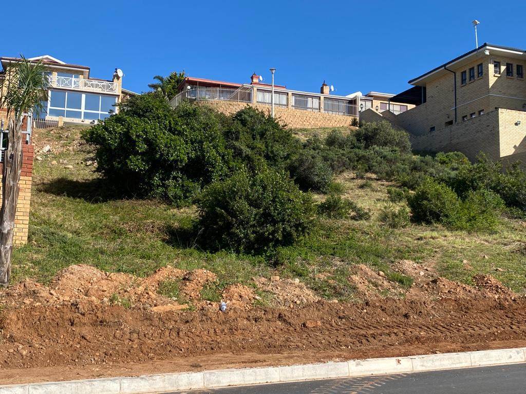 746 m² Land available in Menkenkop photo number 1