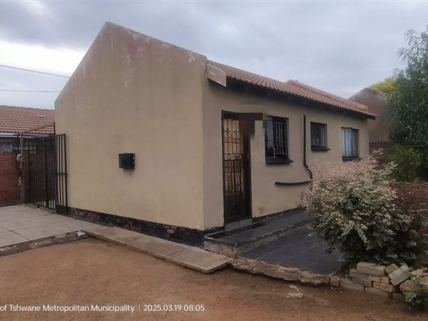 2 Bedroom House 2 Bedroom House